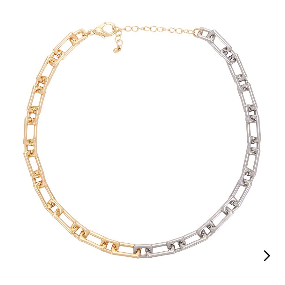 NWT Lovers + Friends Lissa Necklace